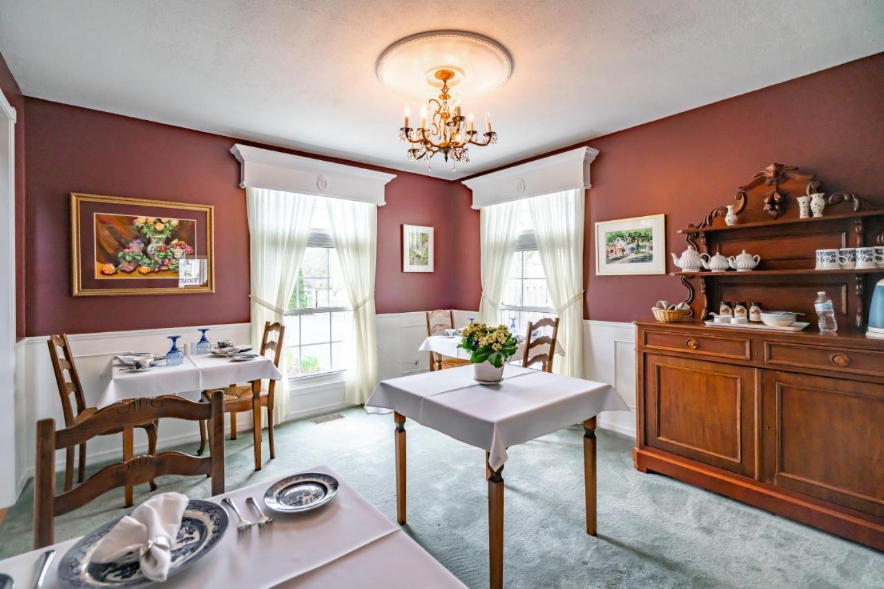 Abacot Hall Bed & Breakfast Niagara-on-the-Lake Kültér fotó