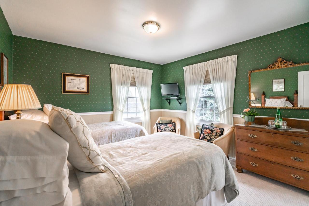 Abacot Hall Bed & Breakfast Niagara-on-the-Lake Kültér fotó